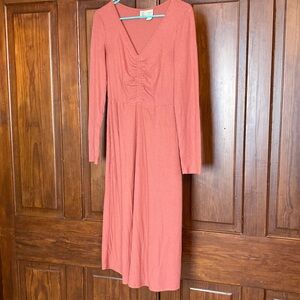 Anthropologie Saturday/Sunday Charla Ribbed Ruched V-Neck Long Sleeve Midi Dress
